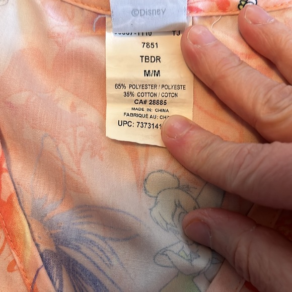 Size medium Disney tinkerbell scrub top - Picture 4 of 5